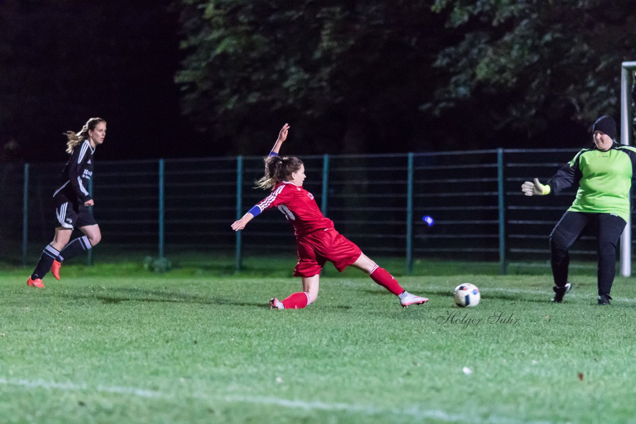 Bild 256 - Frauen SG Krempe/ETSV F. Glueckstadt - TSV Heiligenstedten : Ergebnis: 8:0